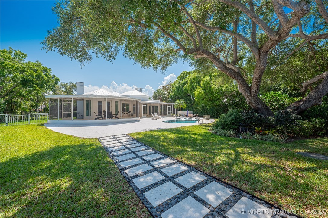 409 SE Saint Lucie Blvd