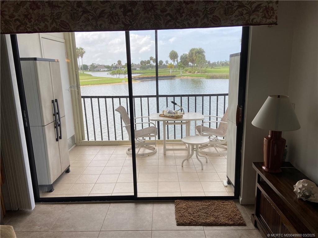 40 NE Plantation Road 103