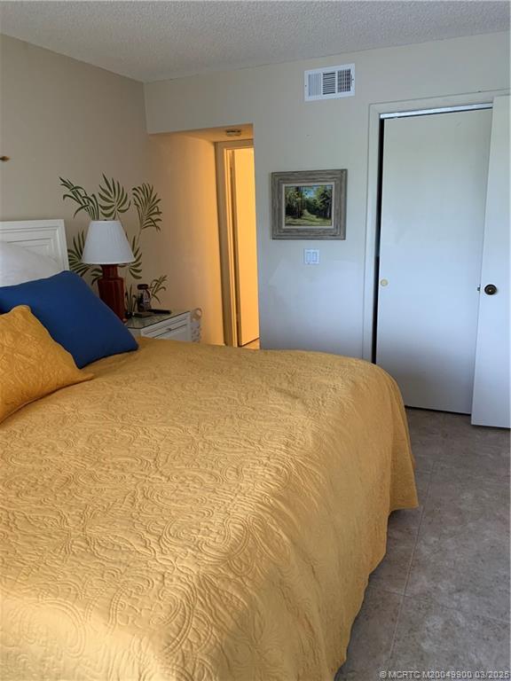 40 NE Plantation Road 103
