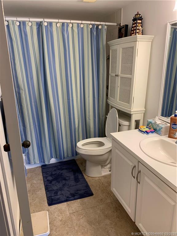 40 NE Plantation Road 103
