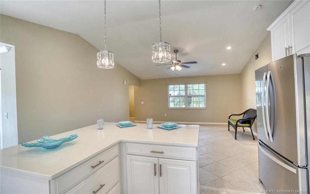 2363 NW Brennan Ct