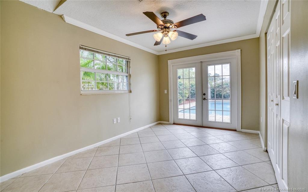 2363 NW Brennan Ct
