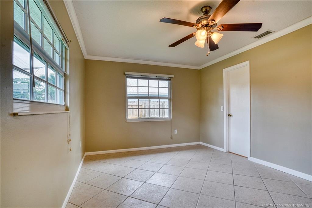 2363 NW Brennan Ct
