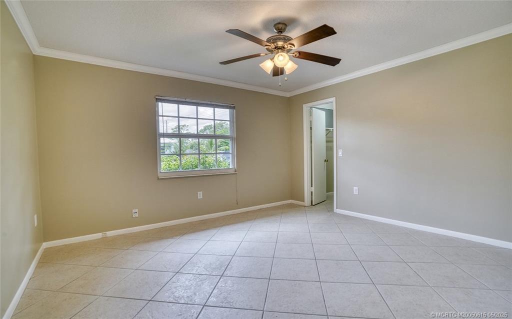 2363 NW Brennan Ct