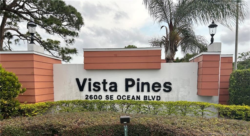 2600 SE Ocean Blvd V2