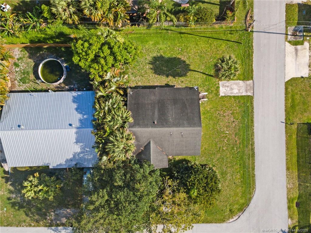 1566 NW 9th Avenue