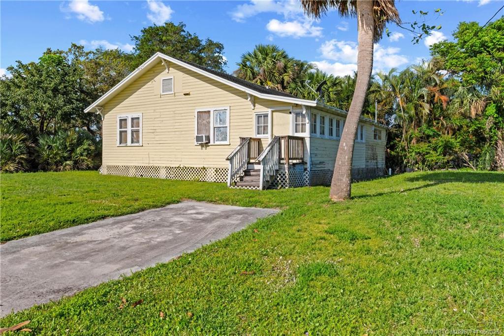 1566 NW 9th Avenue