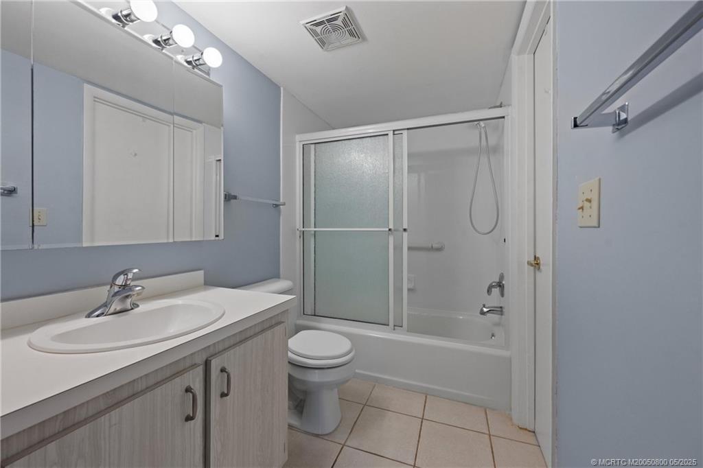 1953 SW Palm City Road 27-I