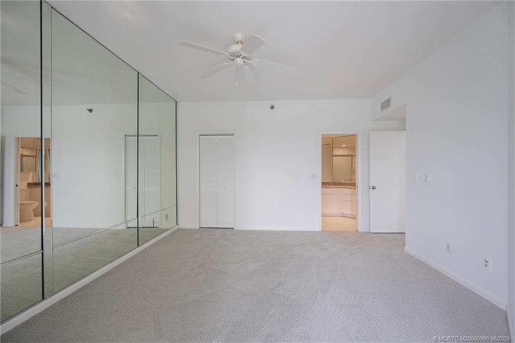 221 NE Plantation Road 303
