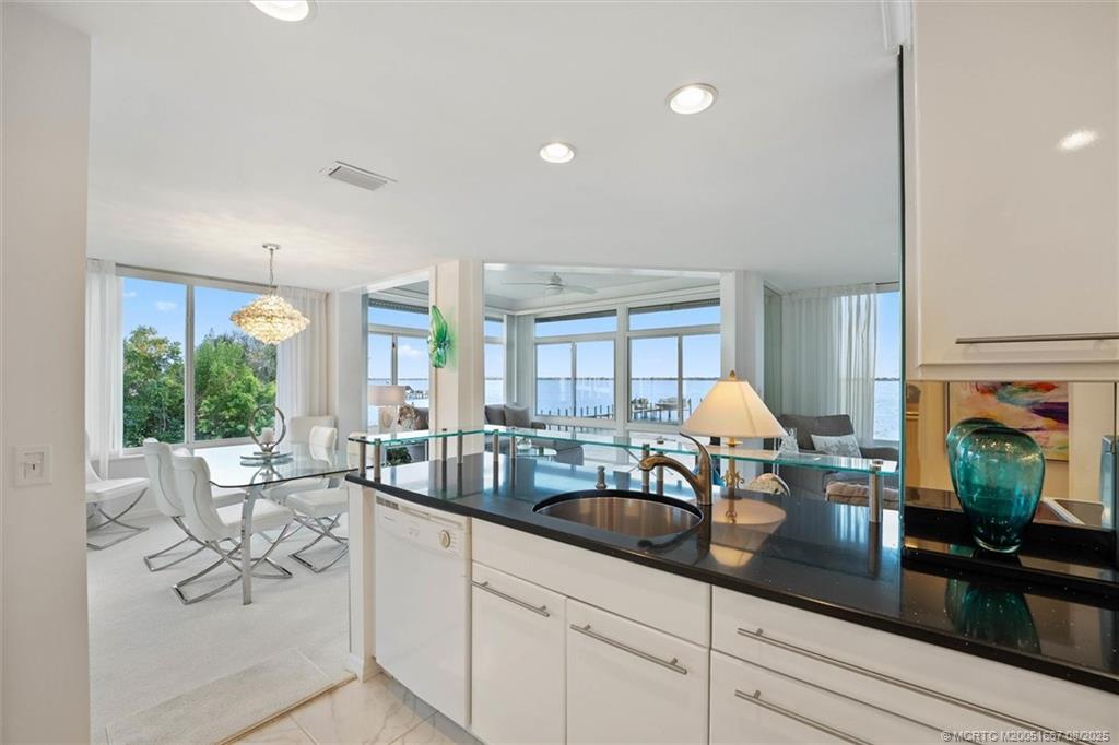 2370 NE Ocean Blvd A203