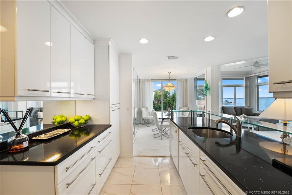 2370 NE Ocean Blvd A203