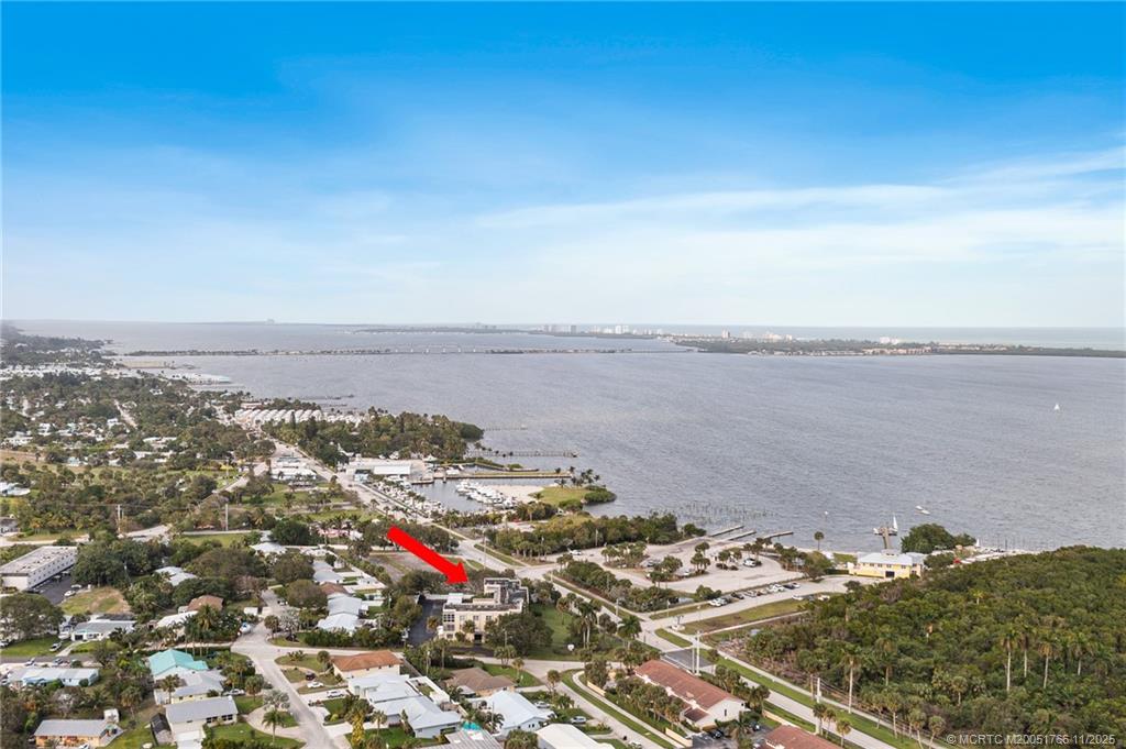 1950 NE Indian River Drive 205