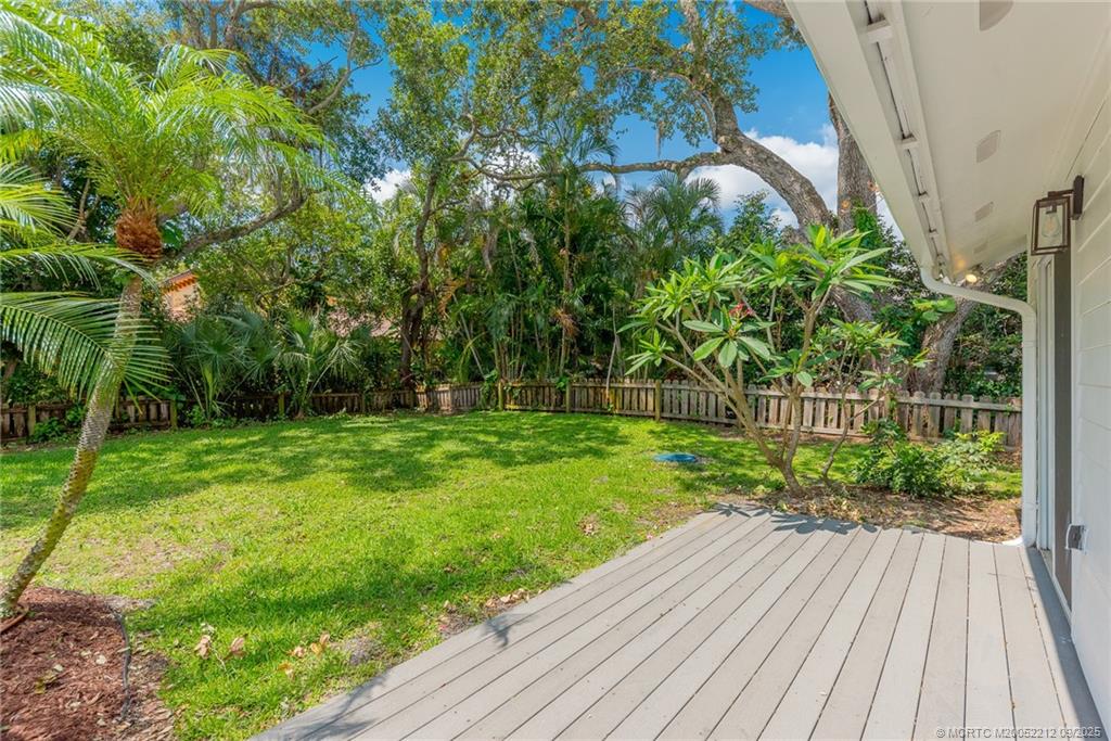 23 Lantana Lane