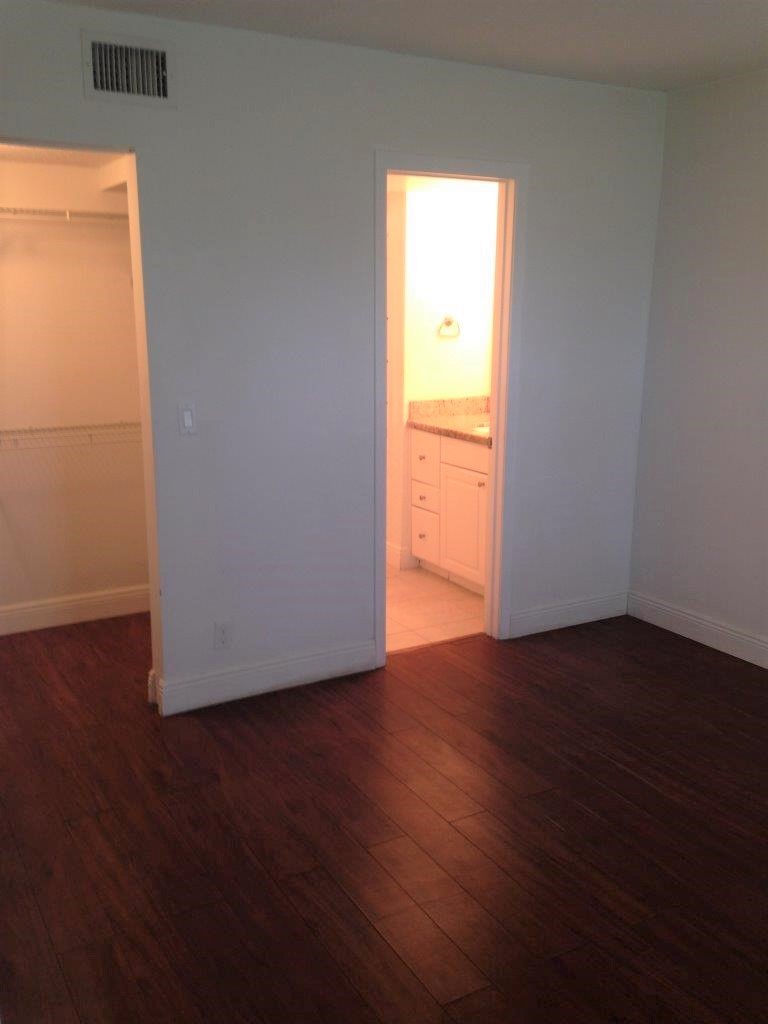 104 Abbie Ct