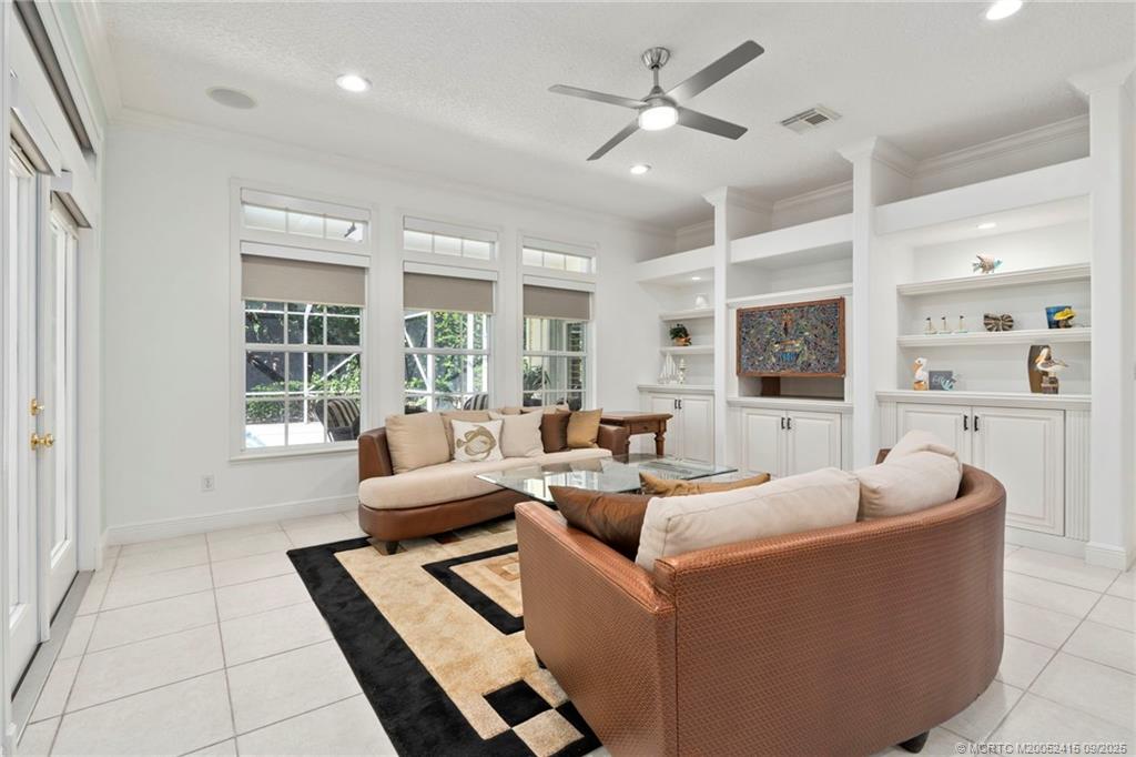 104 Abbie Ct