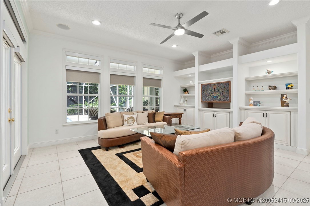 104 Abbie Ct