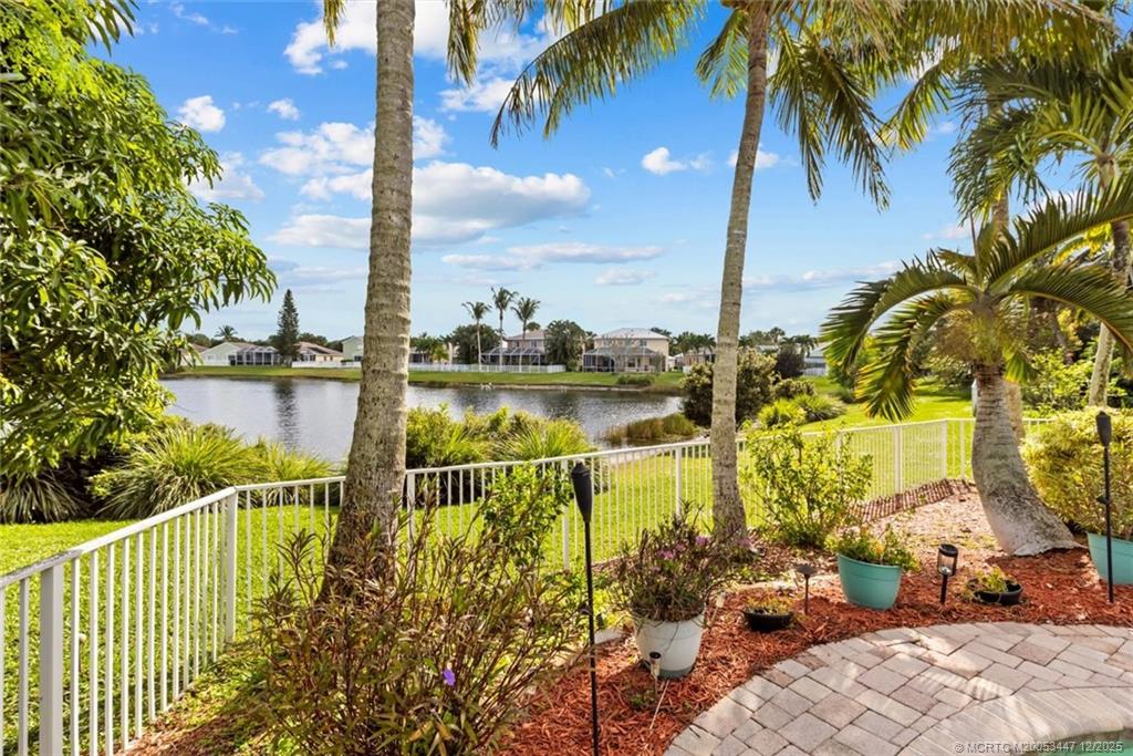4668 SE Winter Haven Ct