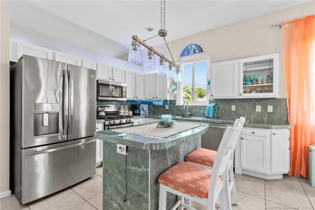 4668 SE Winter Haven Ct