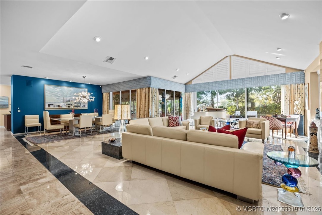 13505 NW Coco Plum Ct