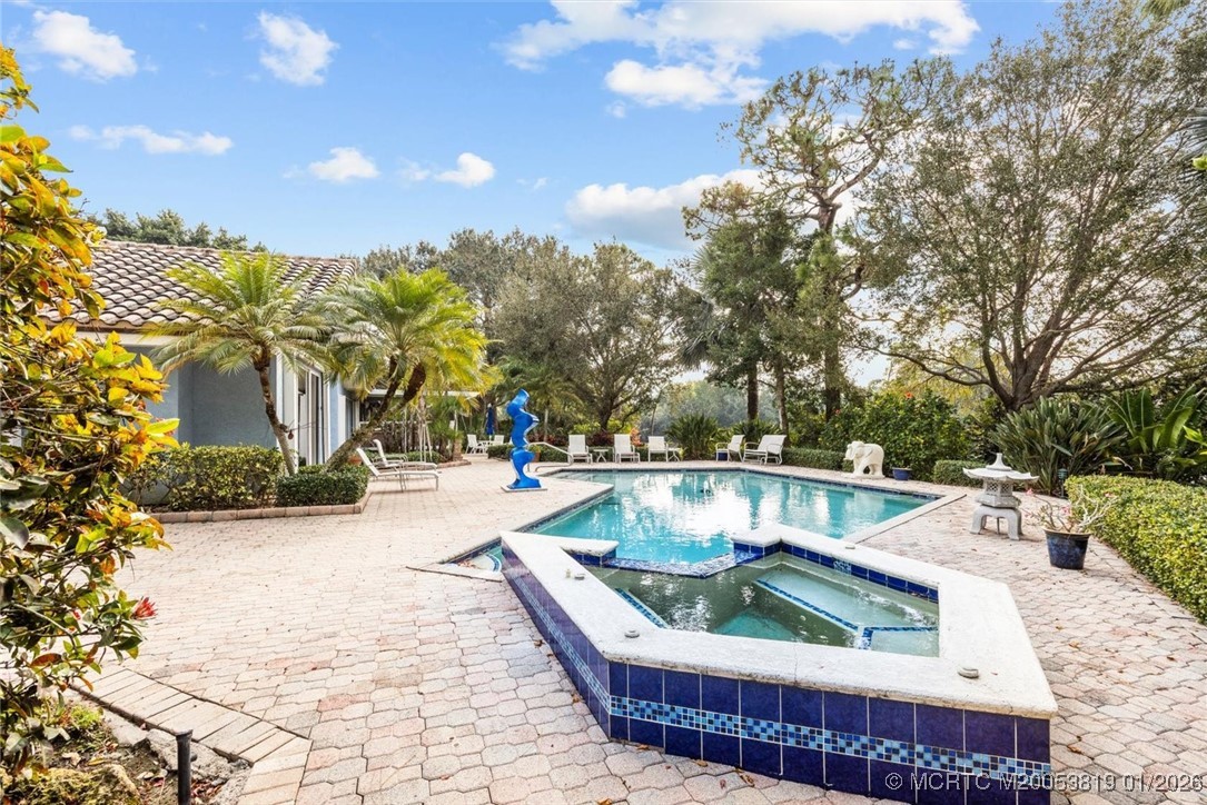 13505 NW Coco Plum Ct