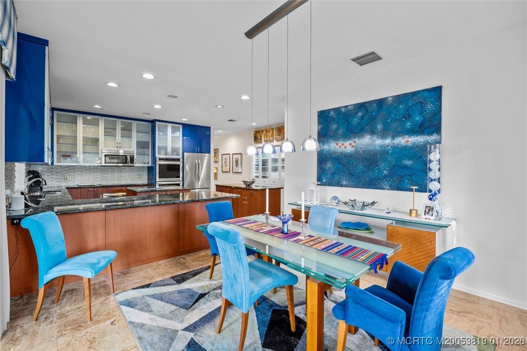 13505 NW Coco Plum Ct