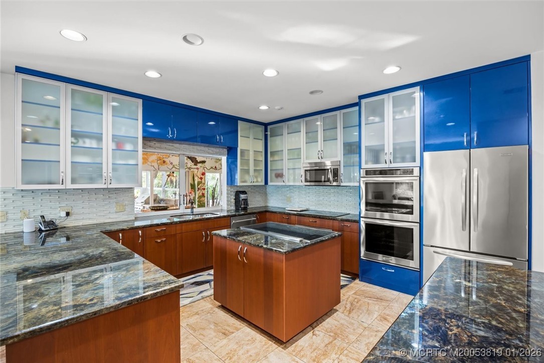 13505 NW Coco Plum Ct