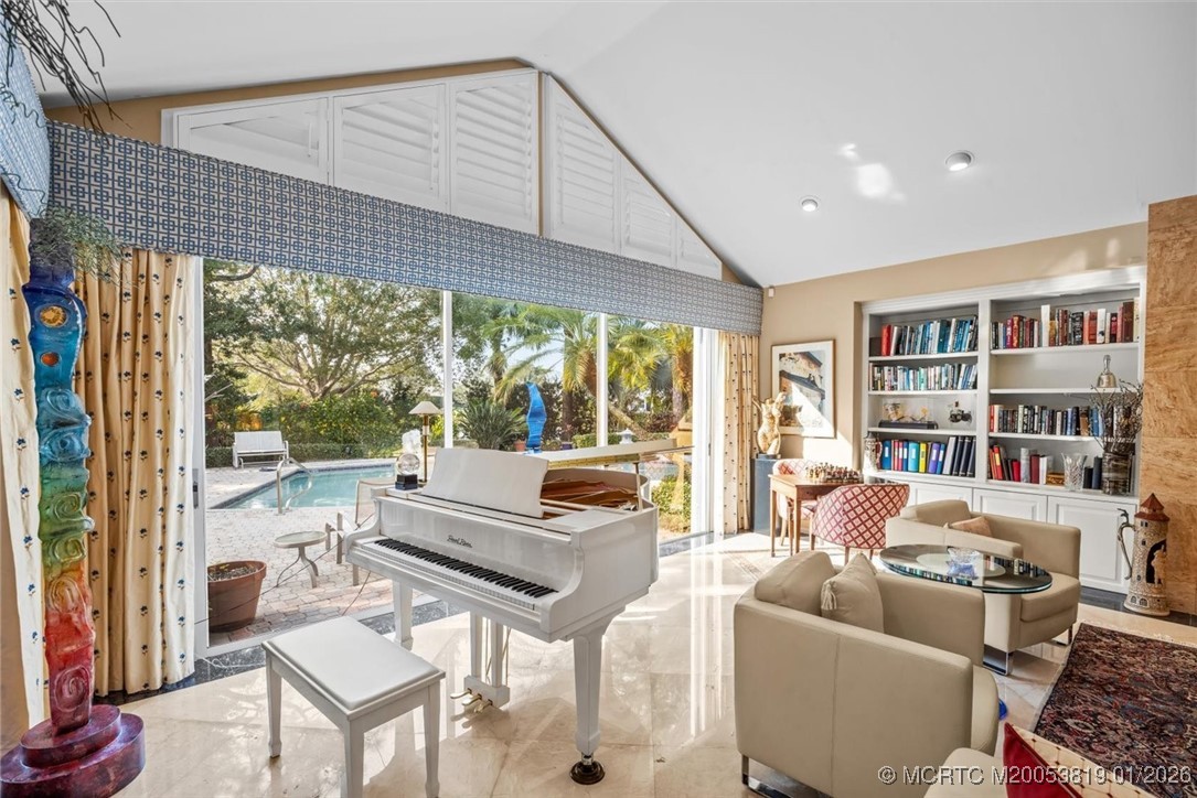 13505 NW Coco Plum Ct