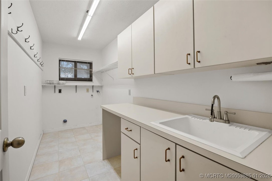 5 Copaire Road