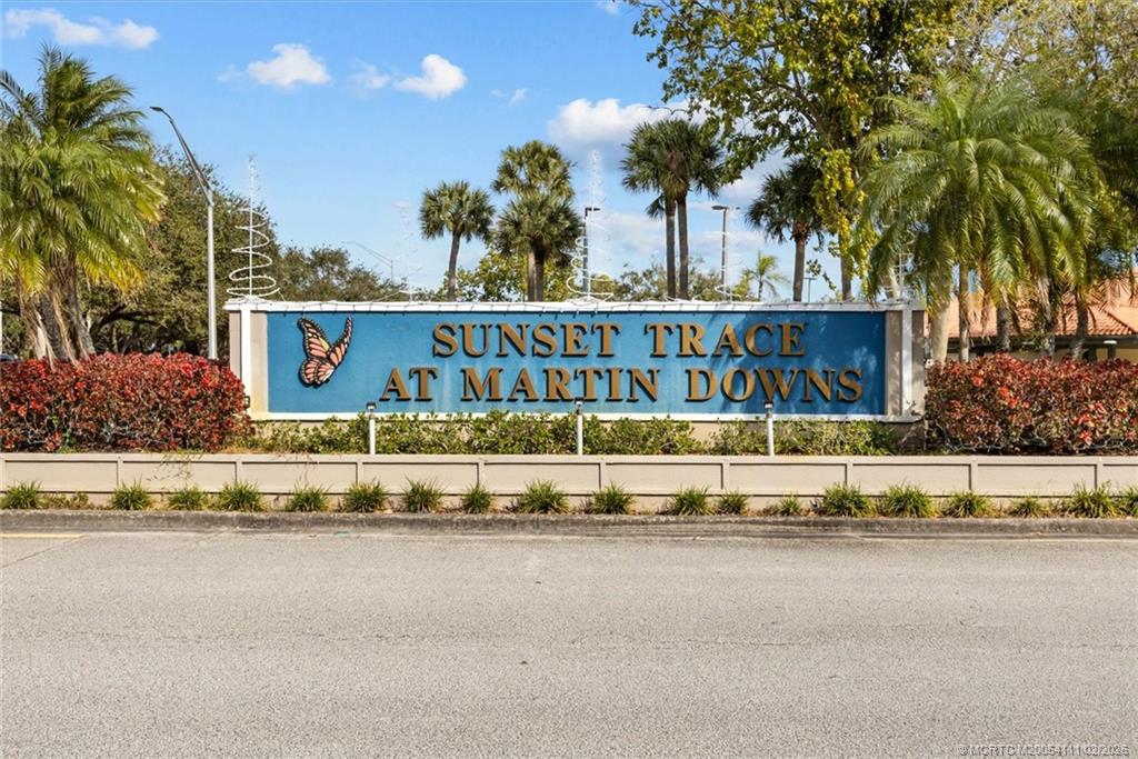 2959 SW Sunset Trace Circle