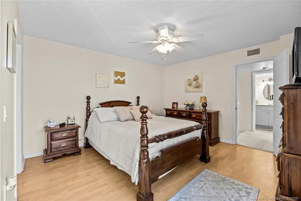 2959 SW Sunset Trace Circle