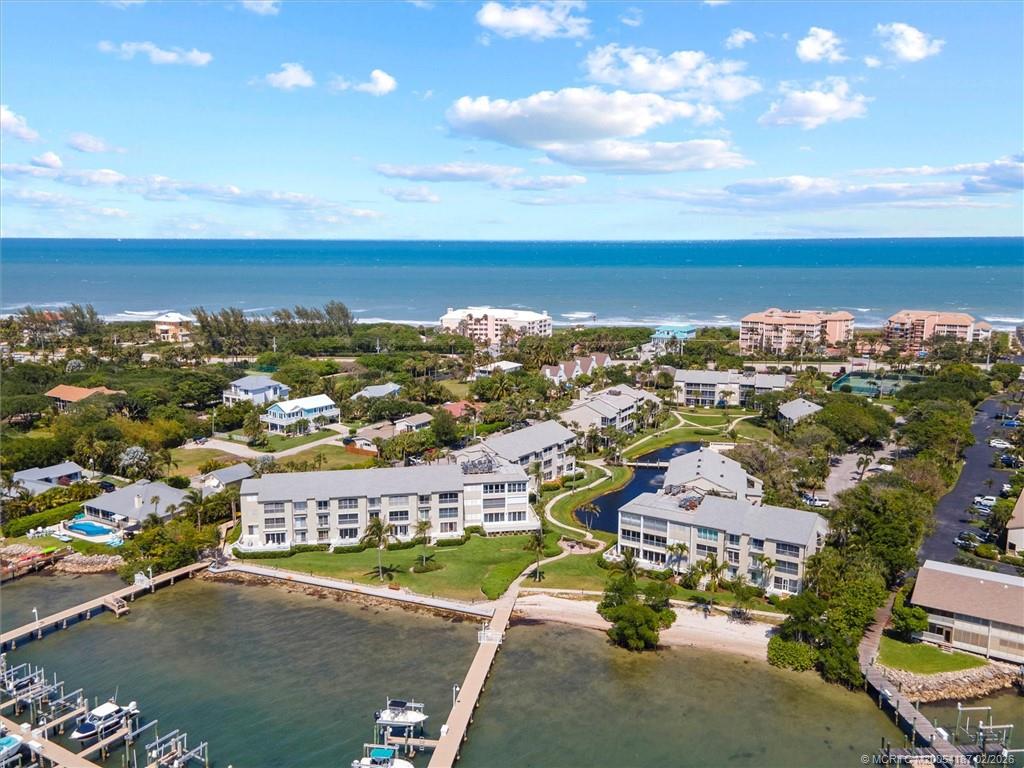 1550 NE Ocean Blvd A305
