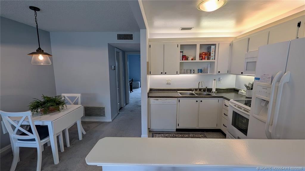 2600 SE Ocean Blvd U4