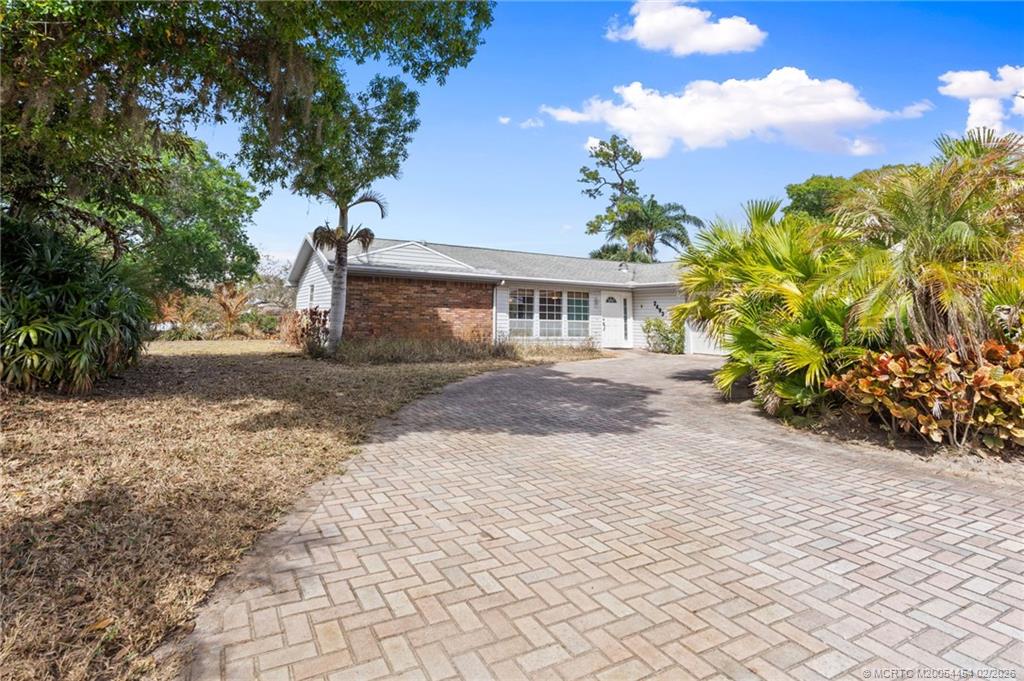 2493 SW Murphy Road