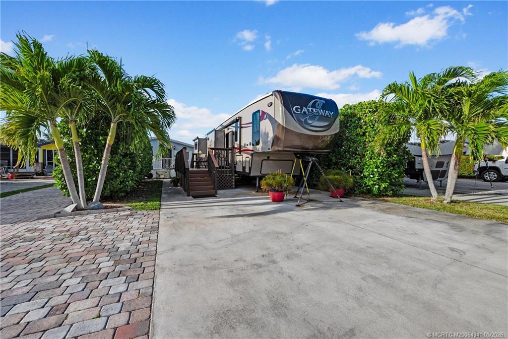 10851 S Ocean Drive 91