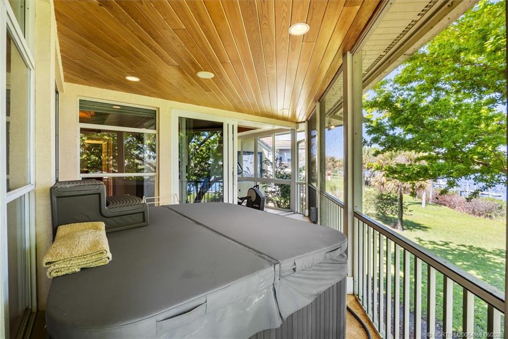12198 Riverbend Lane
