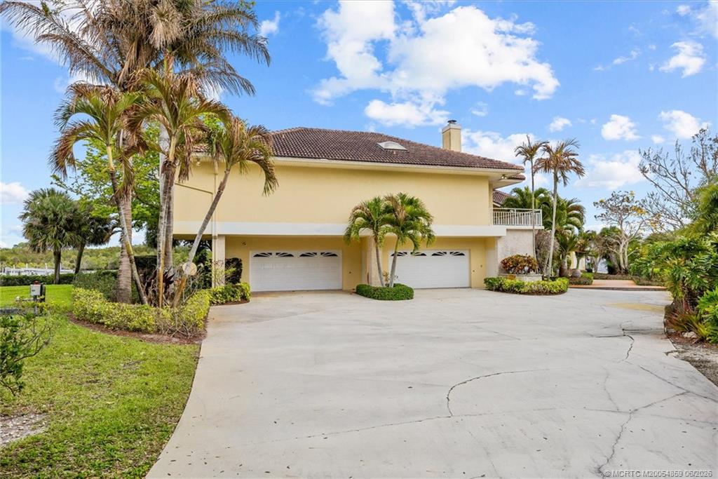 12198 Riverbend Lane