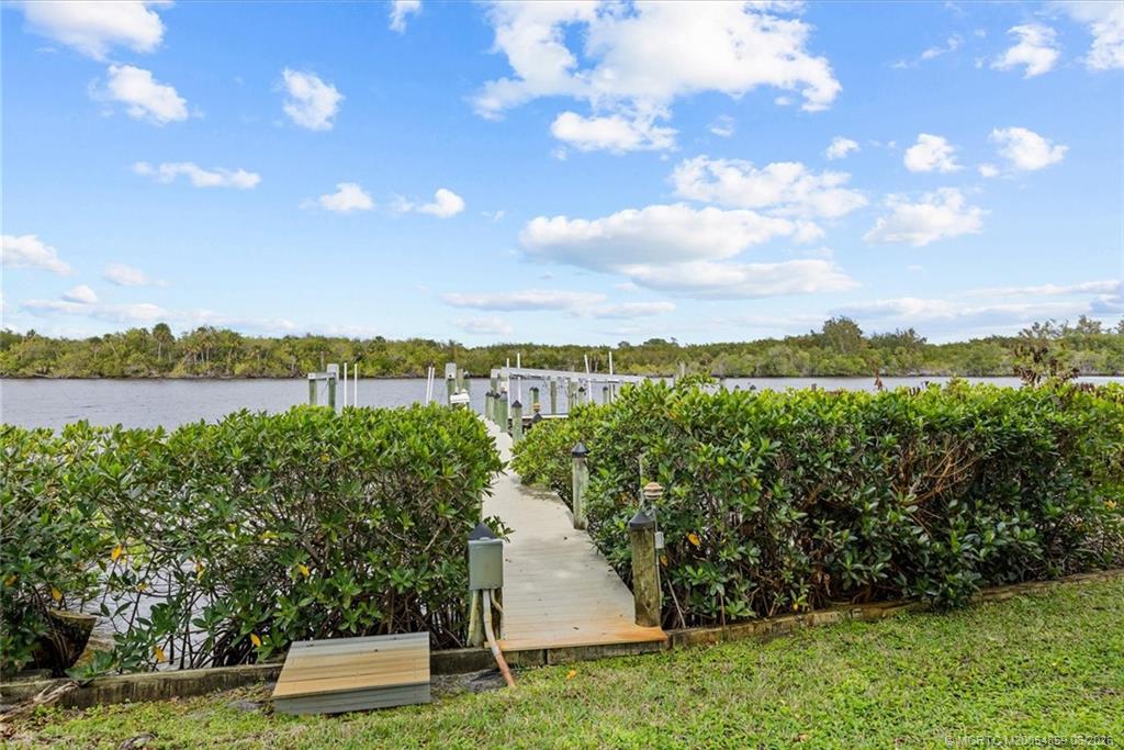 12198 Riverbend Lane