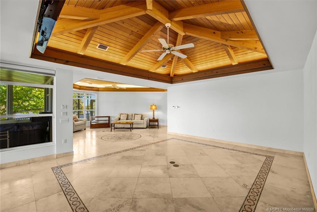 12198 Riverbend Lane