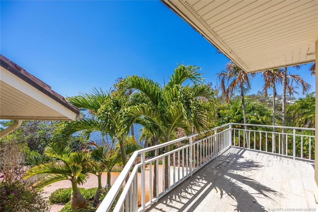 12198 Riverbend Lane
