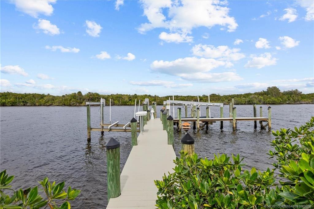 12198 Riverbend Lane