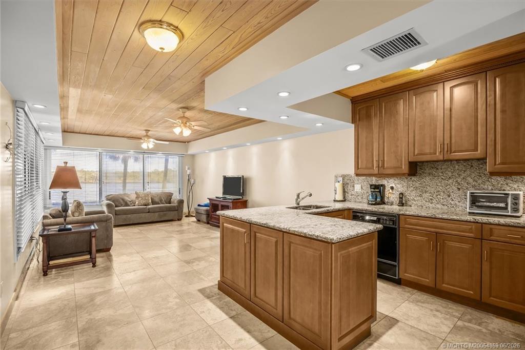 12198 Riverbend Lane