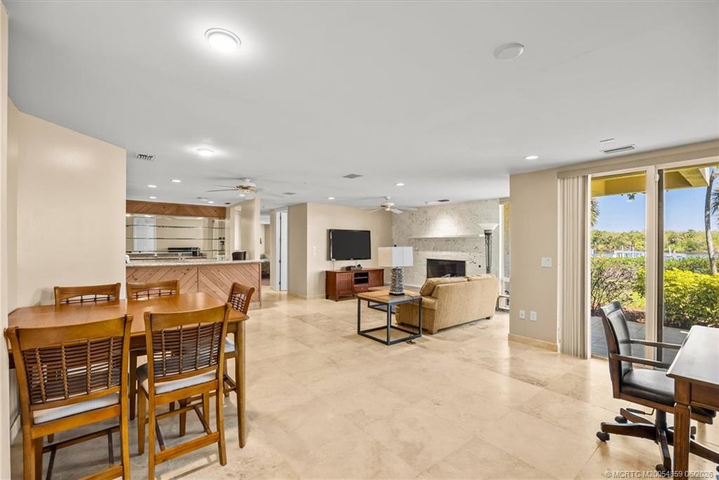 12198 Riverbend Lane