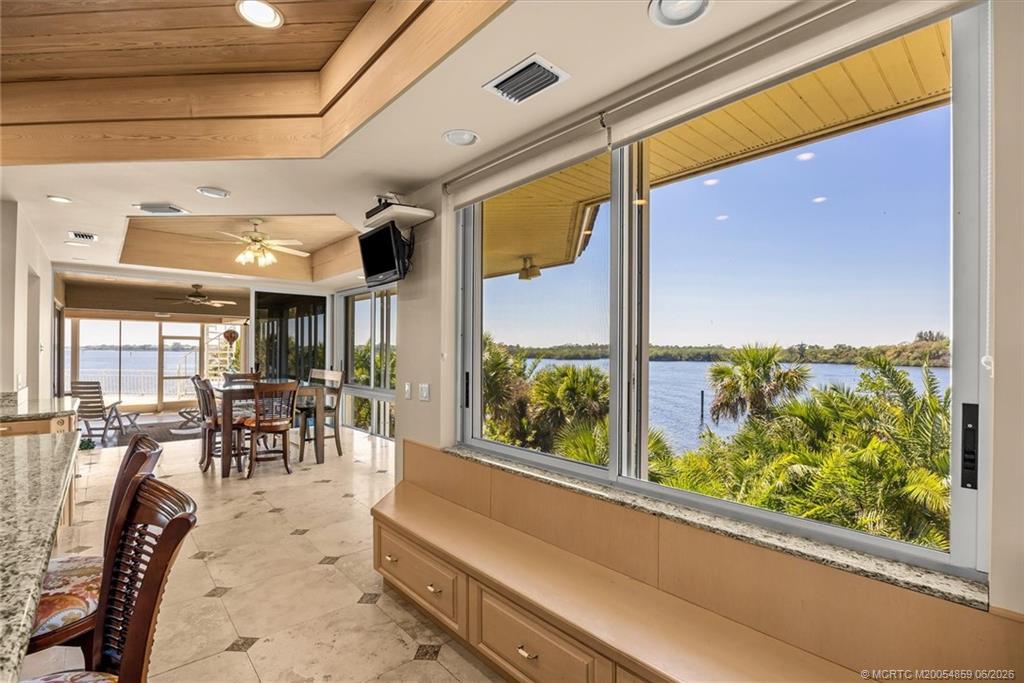 12198 Riverbend Lane