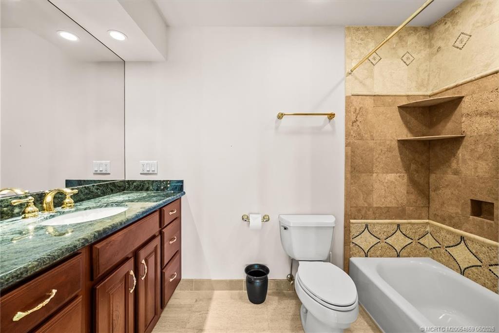 12198 Riverbend Lane