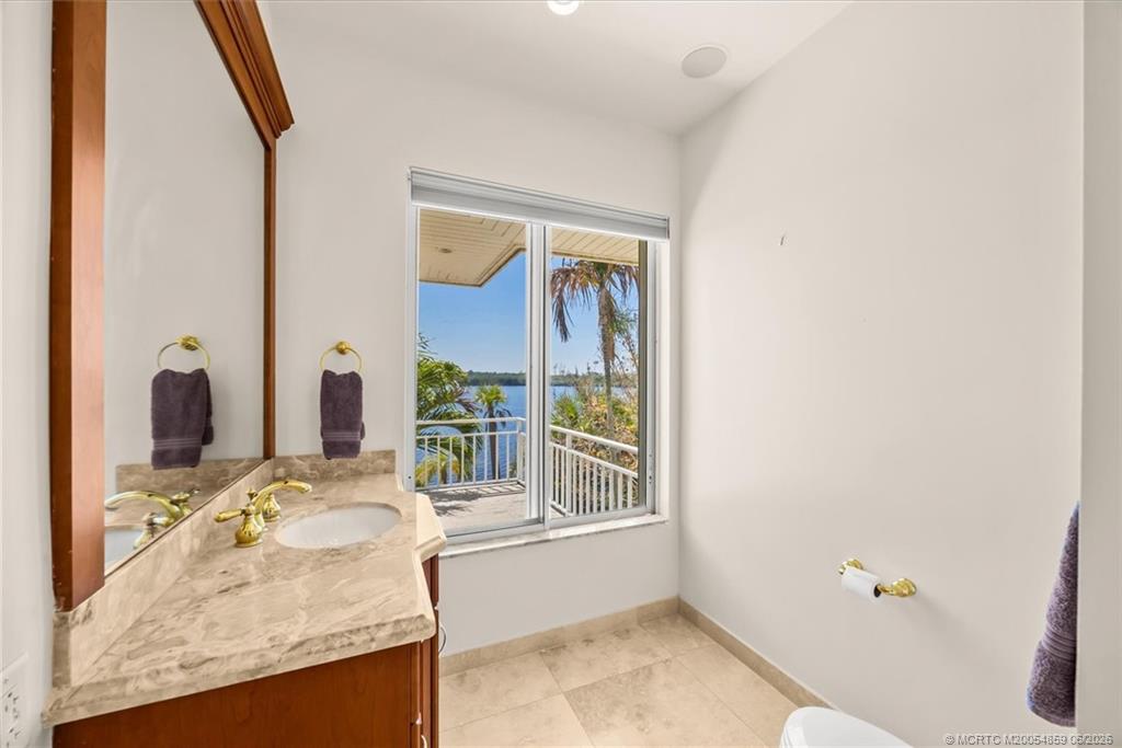12198 Riverbend Lane