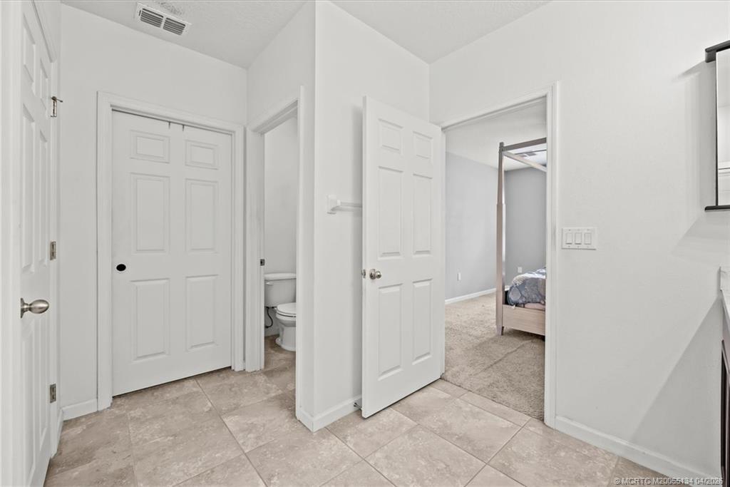 1749 SW Alberca Lane