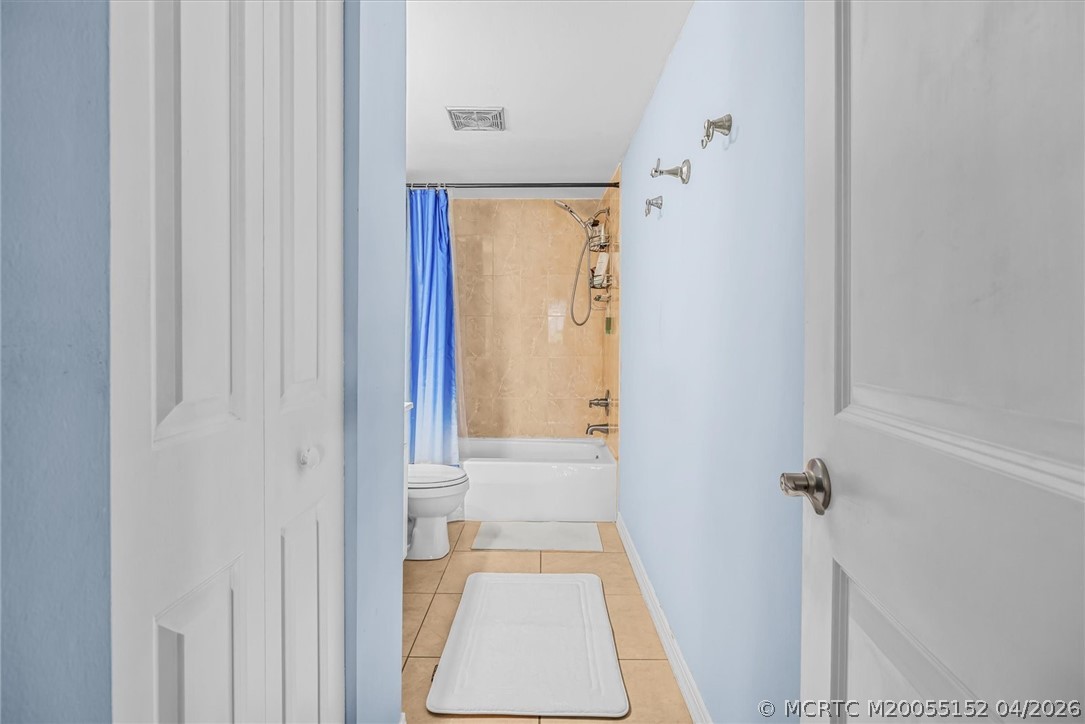 1943 SW Palm City Road 22-D