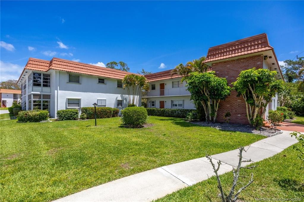 2600 SE Ocean Blvd N8