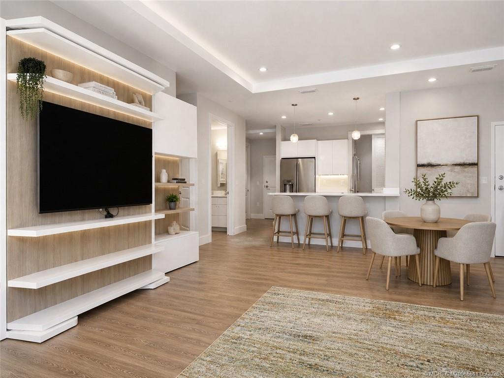 41 SW Seminole Street 208
