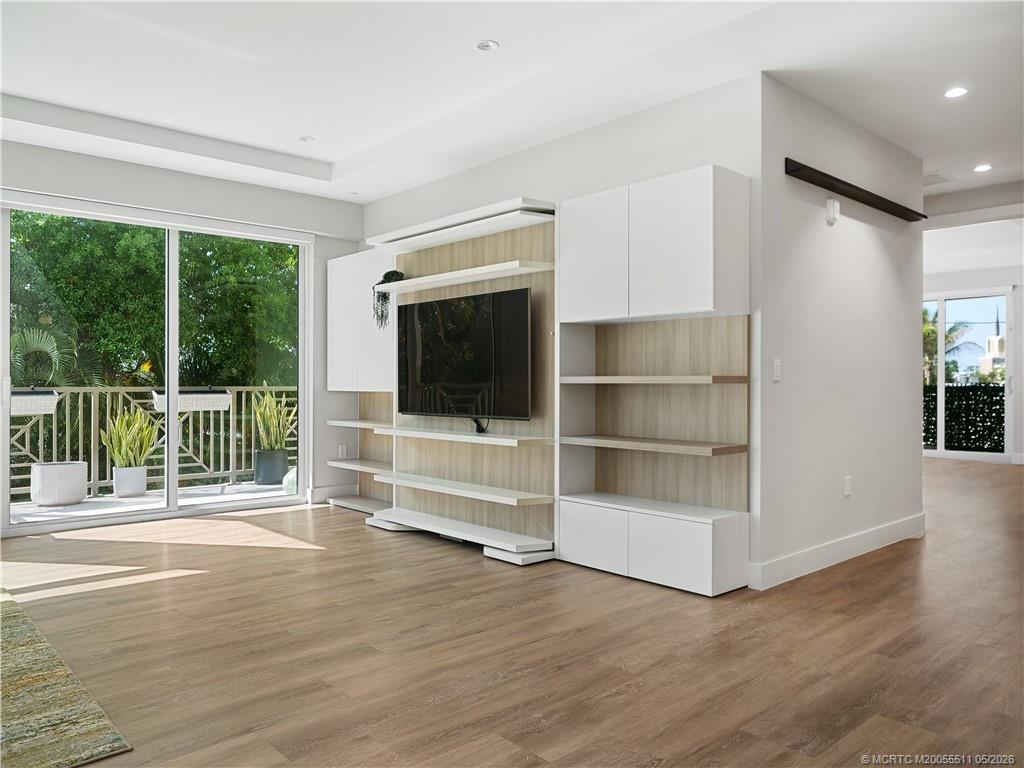 41 SW Seminole Street 208